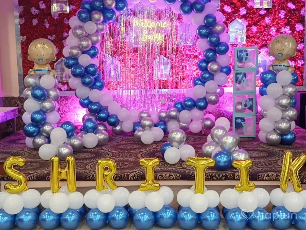Baby Boy Welcome Ring Decor