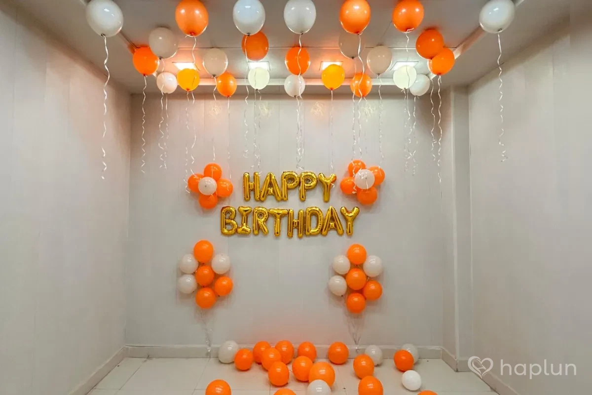 Simple Birthday Party Decor