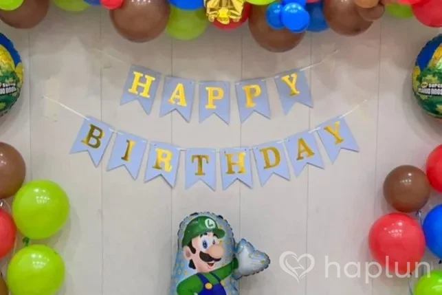 Super Mario Balloon Decor