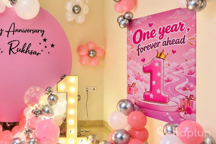 Anniversary Ring Decor